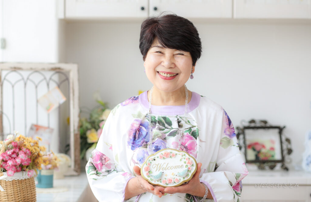 笑顔の女性